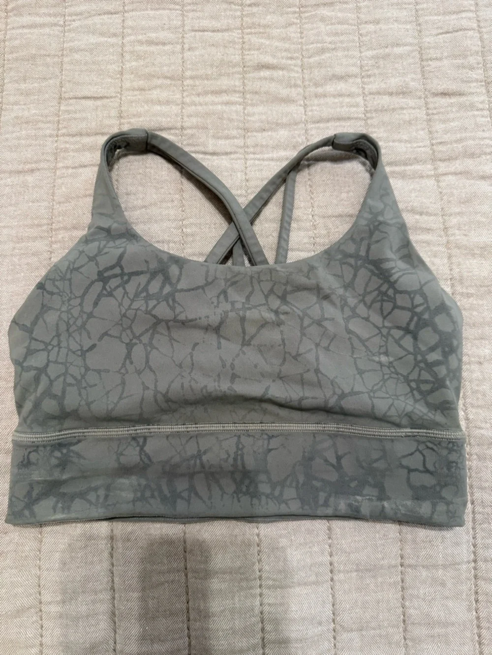 lululemon athletica subtle band detailing